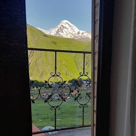 Mountain Flower Cottage Kazbegi Ngoại thất bức ảnh