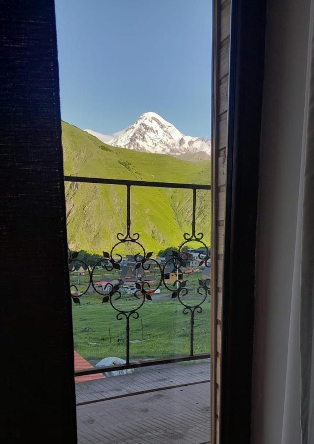 Mountain Flower Cottage Kazbegi Ngoại thất bức ảnh
